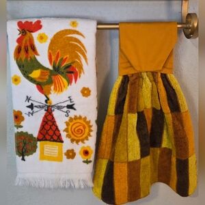 Vintage MCM Kitchen Towels Rooster And Geometric Block Pattern, Two Pieces